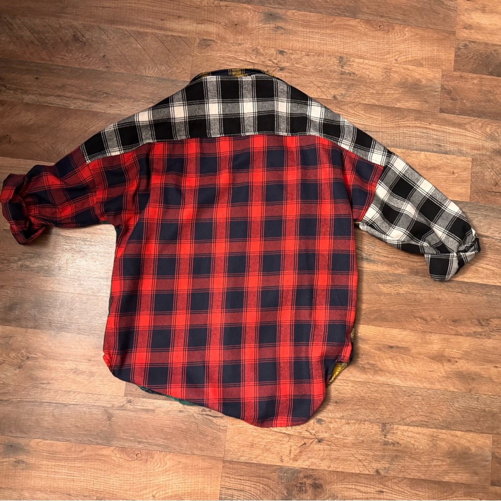 Color block flannel - Picture 2 of 3